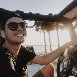 Meet your Posher, Jason